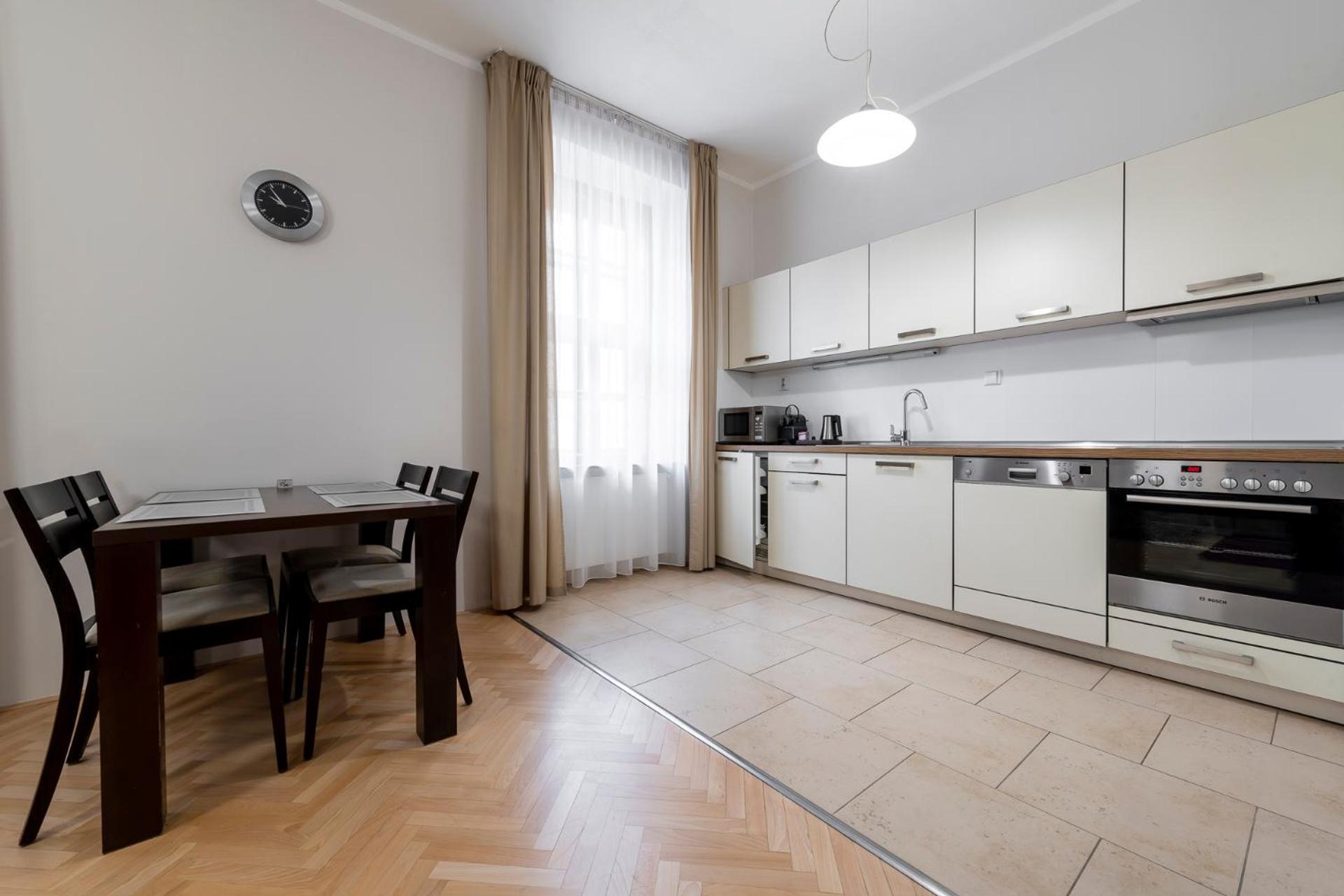 Rezidence Ostrovni Apart otel Prag Oda fotoğraf