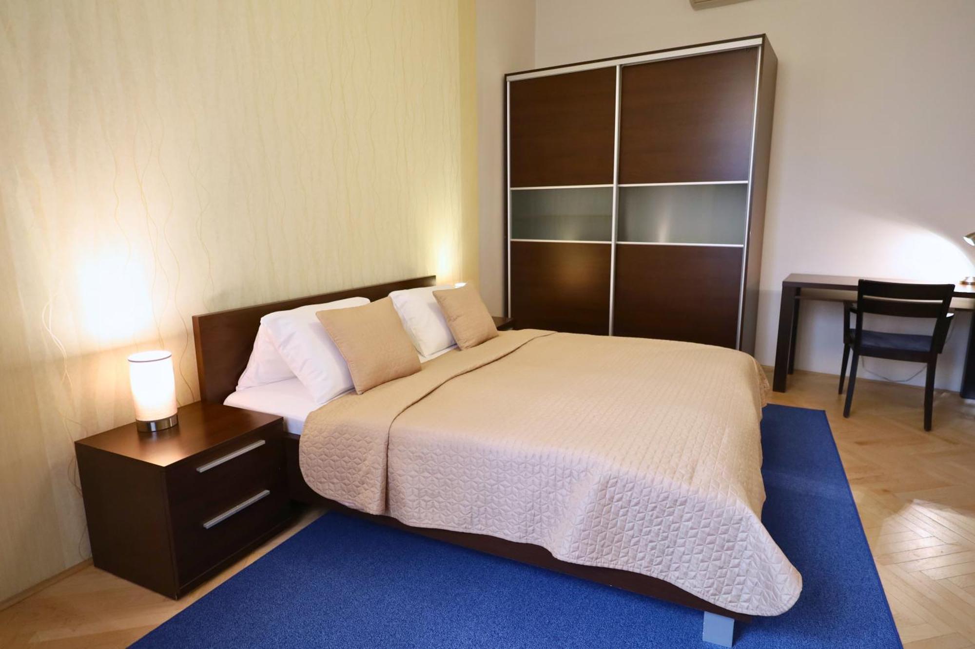 Rezidence Ostrovni Apart otel Prag Dış mekan fotoğraf